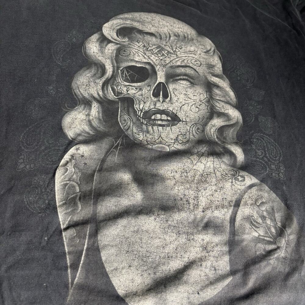 Vintage Y2K Marilyn Monroe Skull Dia Muertos Death XL Torn Shirt Top Grunge Goth